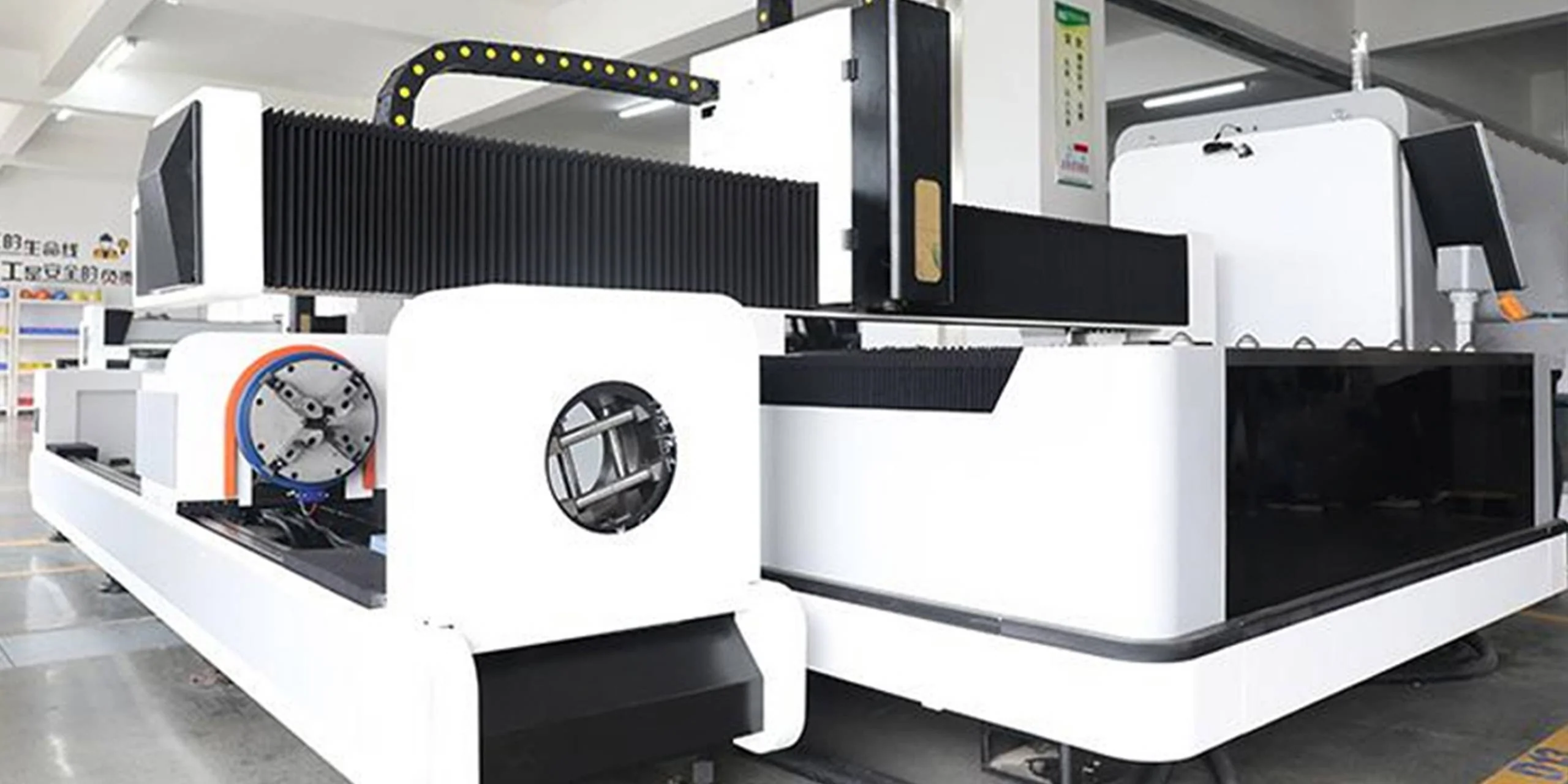 Gweike LF3015CNR - Tube and Sheet Cutting Machine - Image 4