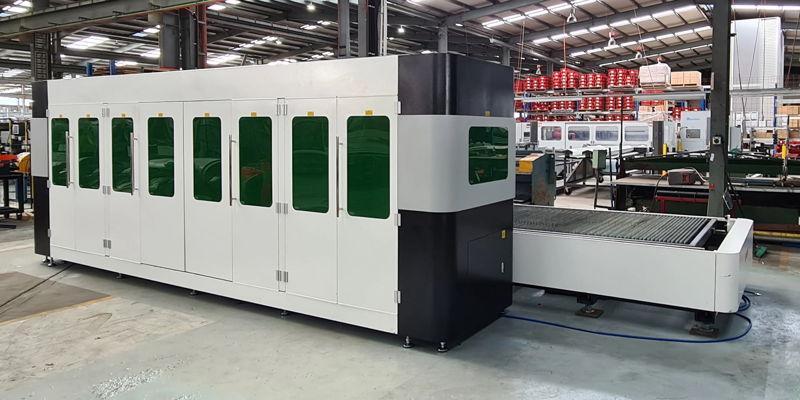 Gweike LF3015GAR - Dual Enclosed Tube/Sheet Cutting - Image 7