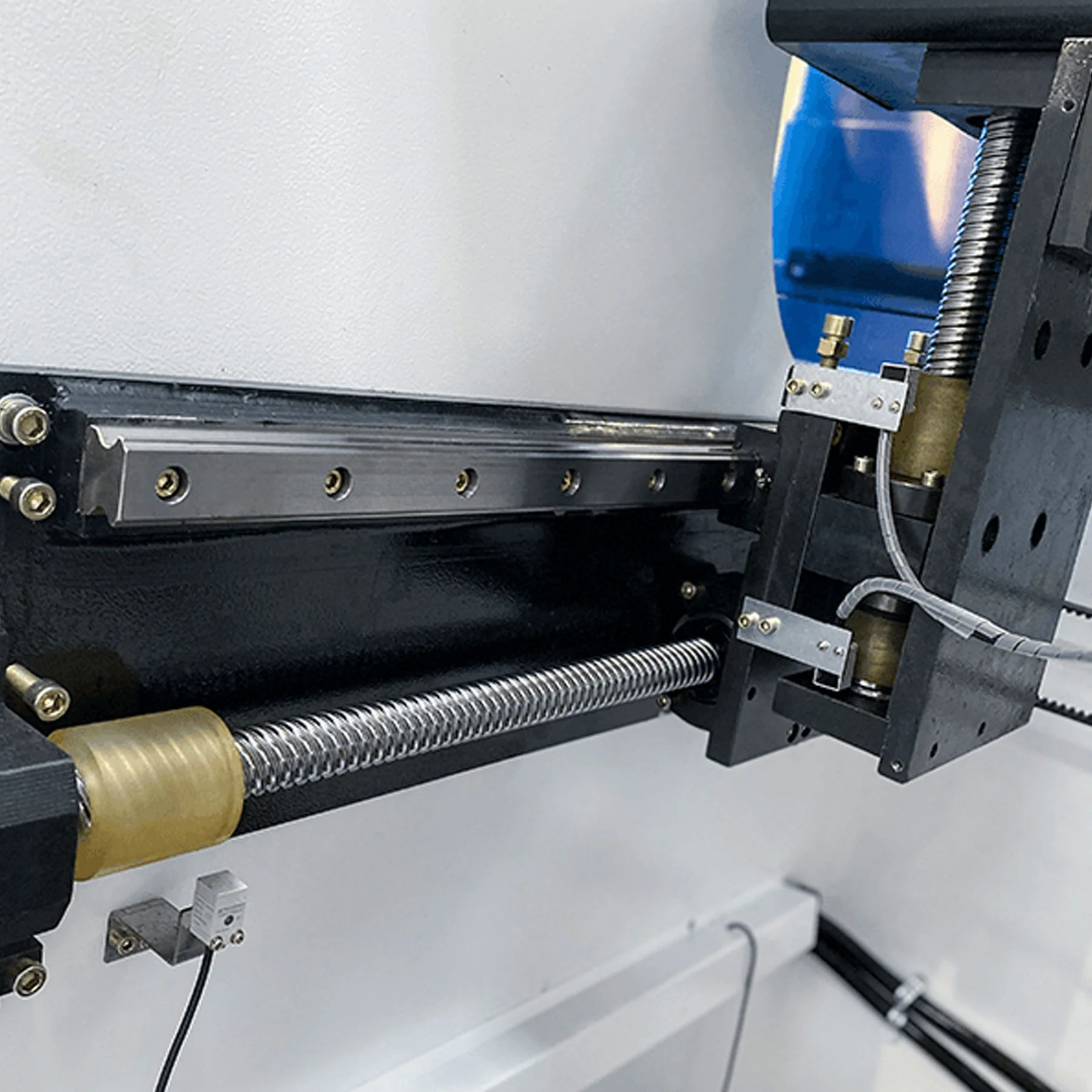 WAD-110-800T/3200-AU CNC Press Brake - Image 5